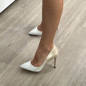 Jessica Simpson Women's White and Cream Pumps